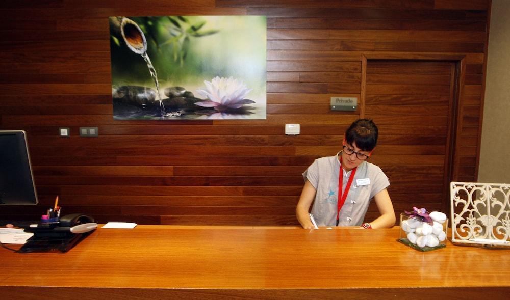 Hotel & Spa Real Badaguas Jaca Екстер'єр фото