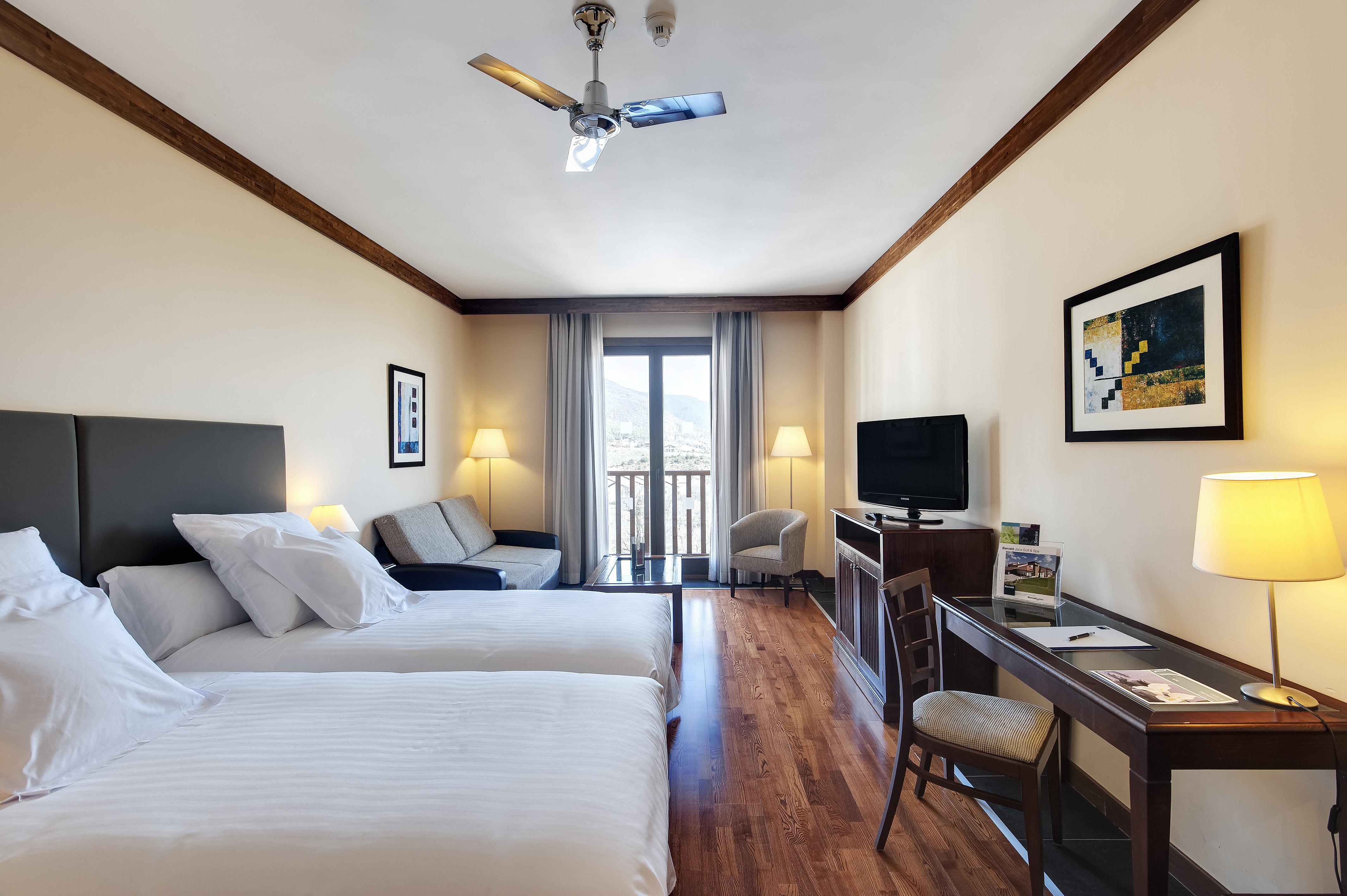 Hotel & Spa Real Badaguas Jaca Екстер'єр фото